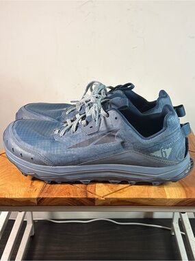 Altra Lone Peak 6